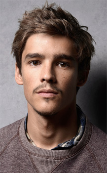 Brenton Thwaites